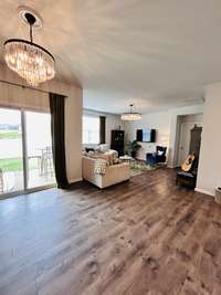 Plenty of space for your dining table and chairs