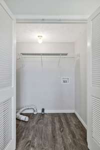Pictures of a similar unit