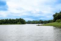 Come enjoy the "Lake Life"