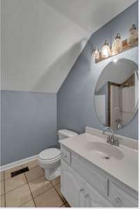bathroom in 3rd floor