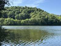 Several public boat access sites to enjoy the lake.