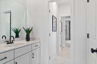 Photos are of the Slatewood Decorated Model Home and are for demonstration purposes only. Colors and finishes will vary.