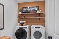 Photos are of the Slatewood Decorated Model Home and are for demonstration purposes only. Colors and finishes will vary.