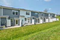 Fence can be extended w/HOA approval!