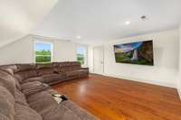 2nd floor bonus room