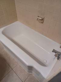 Reglazed bath tub