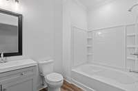 Large upstairs bathroom with shower/tub