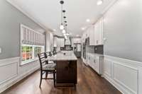 Look at this kitchen!!!