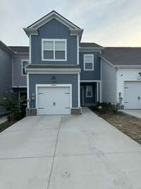 There are ample parking spaces for your guests!