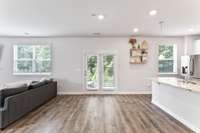 Light, bright, spacious