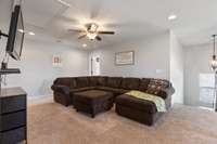 At the top of the stairs you find a large bonus room.