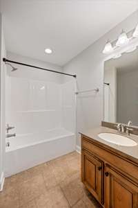 Ensuite bath for downstairs bedroom #1