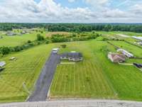 472 Meadows Rd, Portland.  1.16 Acres, 3BR, 2BA, Ranch Style,1-level home.  Fresh paint.  Fully fenced back yard.  Covered back deck.