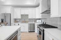 Gorgeous high end kitchen