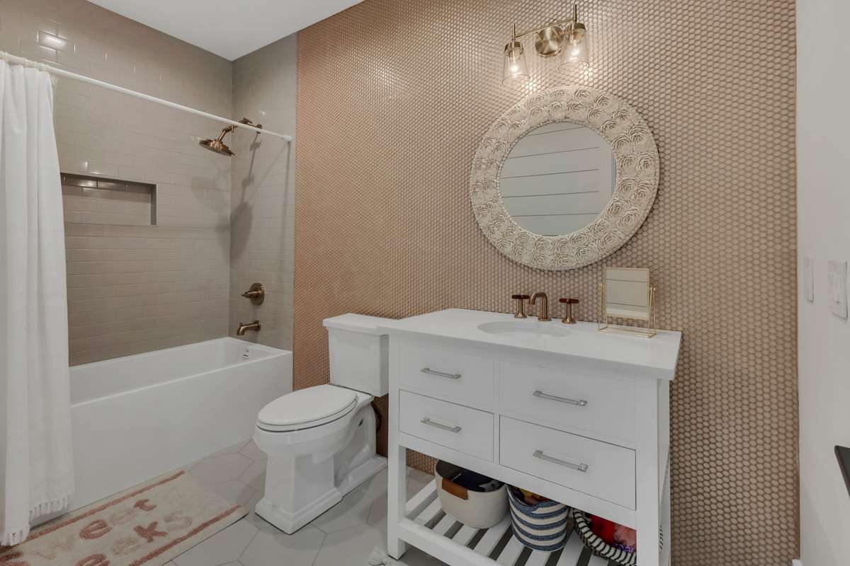 4th Bedroom Bathroom