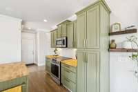 Recessed lighting keeps the kitchen bright and inviting. 2819 Silver Springs Ct   Murfreesboro, TN 37128