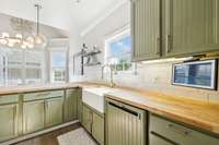 The crisp white backsplash brings a clean contrast to the space. 2819 Silver Springs Ct   Murfreesboro, TN 37128