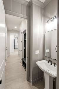 **ALL INTERIOR FINISHED PHOTOS ARE OF A PREVIOUSLY BUILT REAGAN PLAN- THIS HOME IS UNDER CONSTRUCTION- SEE DESIGN BOOK FOR DETAILS**