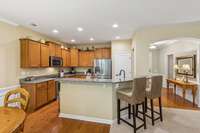 Beautiful granite, stainless steel appliances, large pantry.