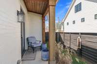 Covered side porch