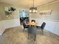 Dining area in kitchen