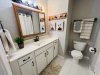 Full bath in Bedroom #1