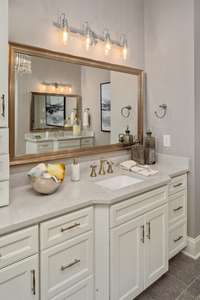 PHOTO FOR REPRESENTATION-Optional features shown.