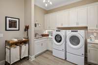 PHOTO FOR REPRESENTATION-Optional features shown.