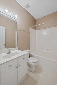 Second bathroom is located next to the two secondary bedrooms.
