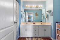 Primary bath