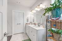 Primary Bath w/ double sinks - walk in shower - walk in closet