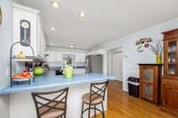 Kitchen has eat-in bar..