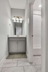 FULL BATHROOM 2 LOCATED ON MAIN FLOOR