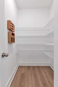 LARGE WALK-IN PANTRY