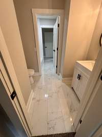 Full bath bathroom
