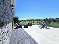 Back Patio, Park/Playground behind it