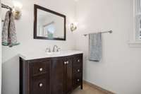 The second full bathroom features a single vanity! 2648 Chatham Ct Murfreesboro, TN 37129