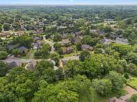 Just minutes away from a variety of popular shopping and dining options! 2648 Chatham Ct Murfreesboro, TN 37129