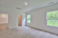 Model home of floorplan pictured. Specific options may vary.