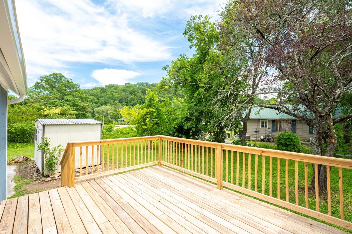 New wood deck