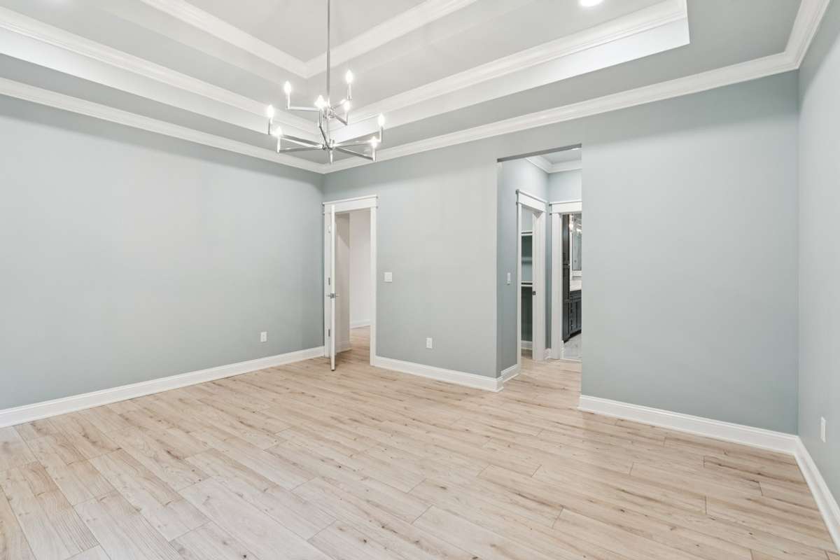 More master bedroom detail