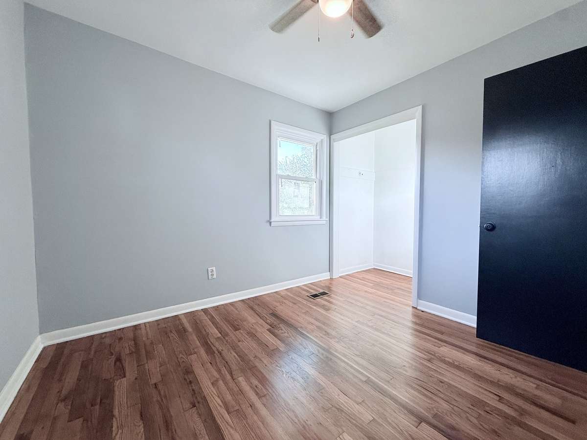 Bedroom #1