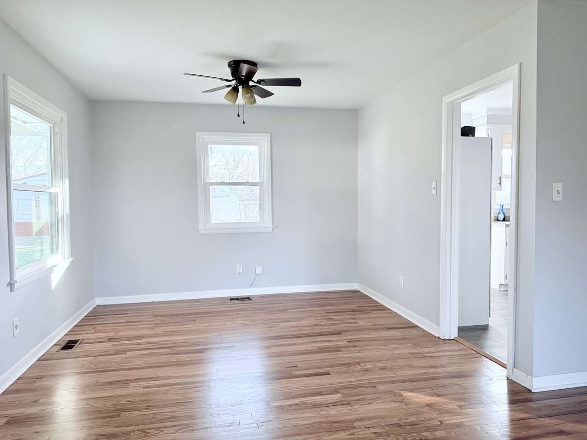 Dinning Room off from the kitchen