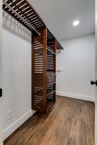 Nice Walk In Closet Storage