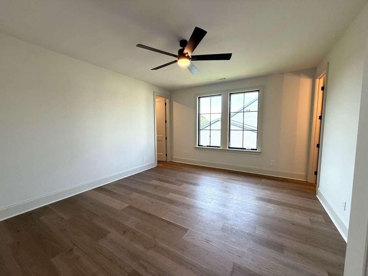 Photos represent another Rutledge plan built with custom items & reflects optional items & upgrades.