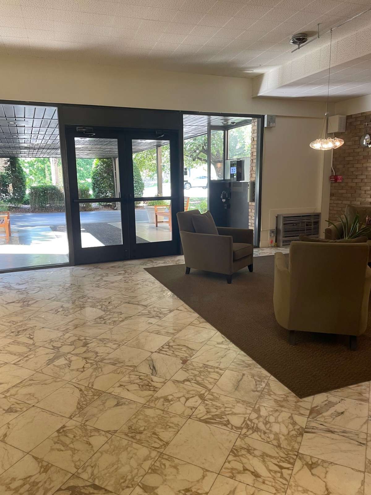 Lovely lobby to greet guests.
