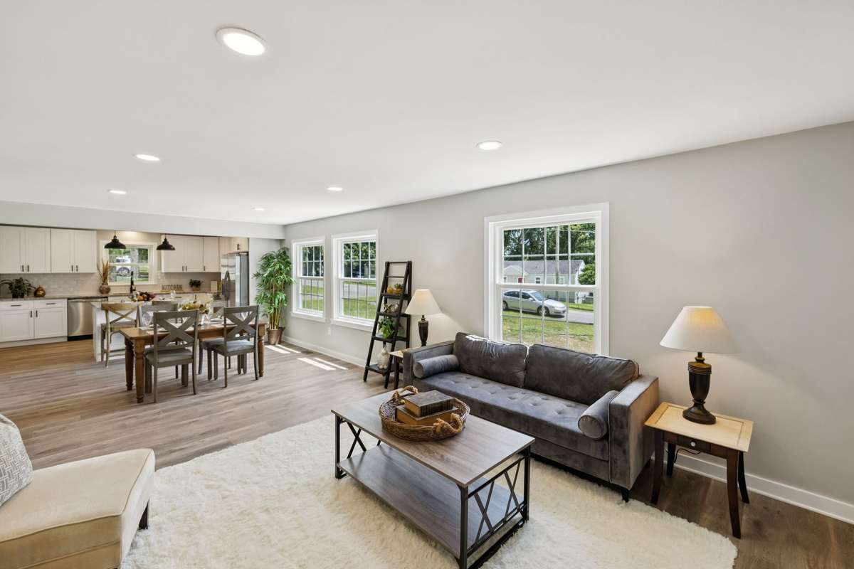 This view shows all the windows and recessed lighting!