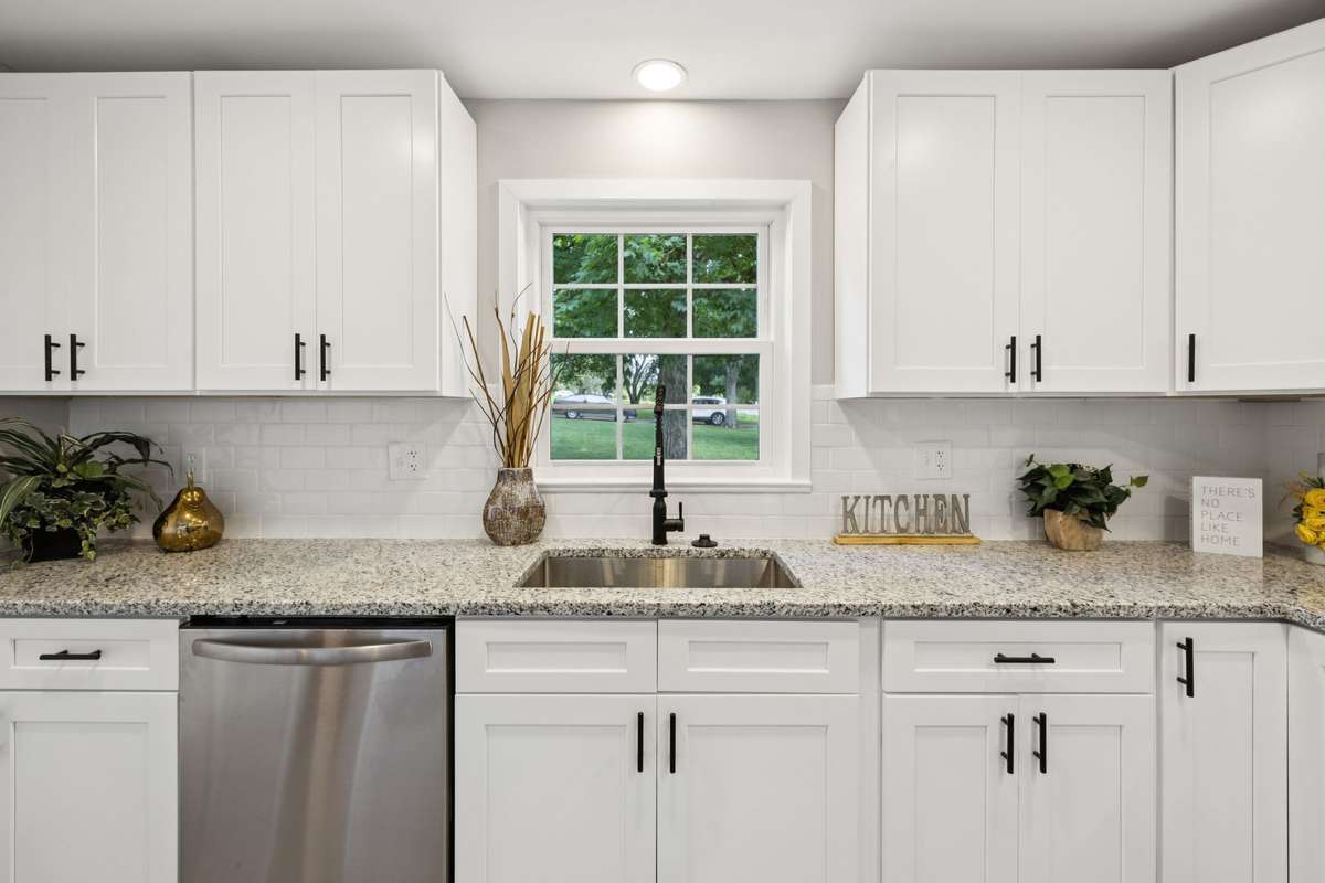 Check out all the storage in the Kitchen