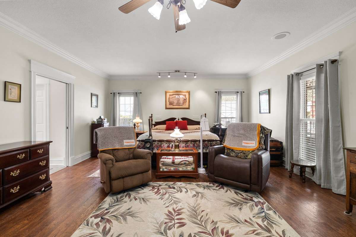 Oversized Primary Bedroom