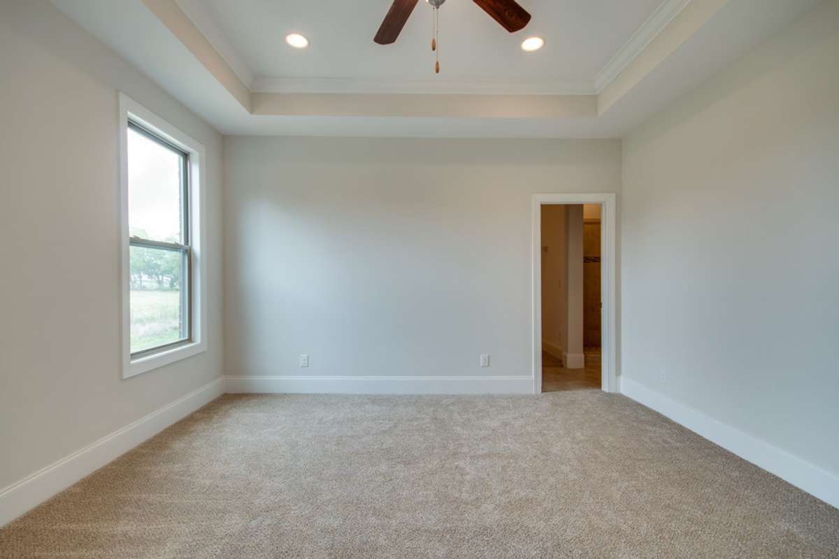 Photos of similar build ...